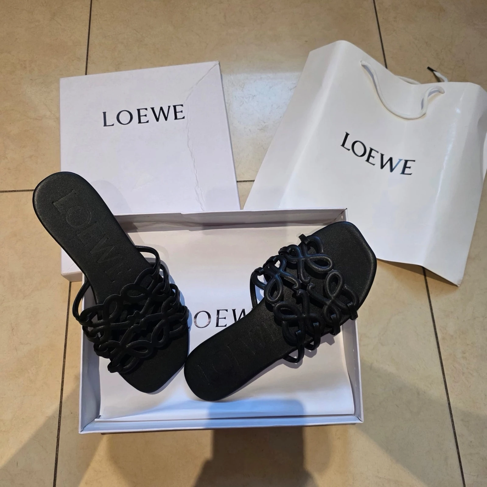 Sandalias Loewe